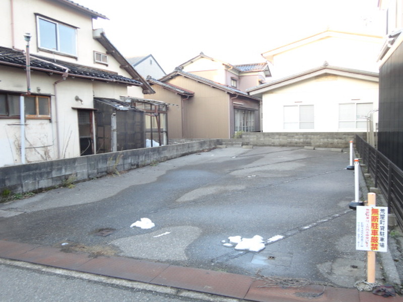 荒屋町貸駐車場