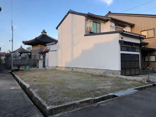 魚津市新角川2丁目　土地の外観