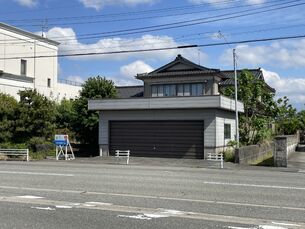 富山市婦中町下轡田　　中古一戸建ての外観写真
