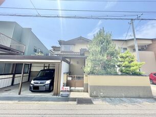 金沢市黒田2丁目　中古一戸建ての外観写真