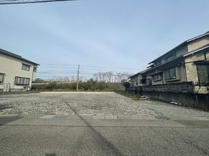 金沢　三ツ屋町　土地　※右地の外観