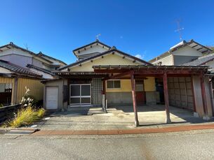 河北郡津幡町津幡リ　土地の外観