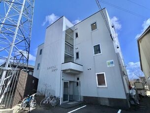 福井市江守中町7字定木　　一棟売り中古アパート　レジデンス江守中　※オーナーチェンジ物件江守中の外観写真