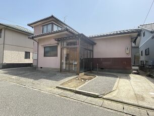 金沢　粟崎町　中古一戸建の外観写真