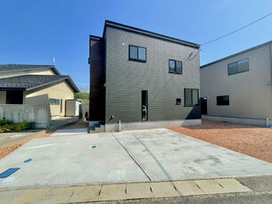 能美　泉台町西　未入居一戸建ての外観写真