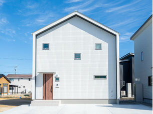 富山　金代　未入居一戸建ての外観写真