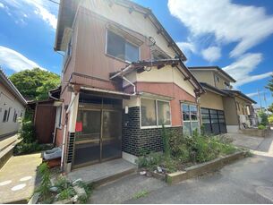 小松　北浅井町　中古一戸建て　※オーナーチェンジの外観