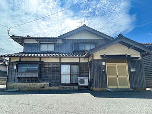 小松　安宅町　中古一戸建ての外観写真