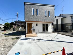 富山　安養坊　新築一戸建ての外観写真