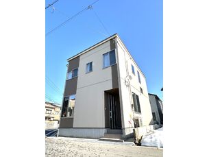 金沢　三口新町(4)　中古一戸建ての外観写真