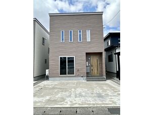 高岡　神田新町　未入居一戸建て　※A棟の外観写真