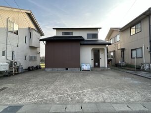 小松　林町　中古一戸建ての外観写真