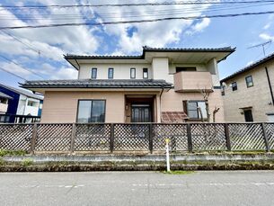 鯖江　平井町　中古一戸建ての外観写真
