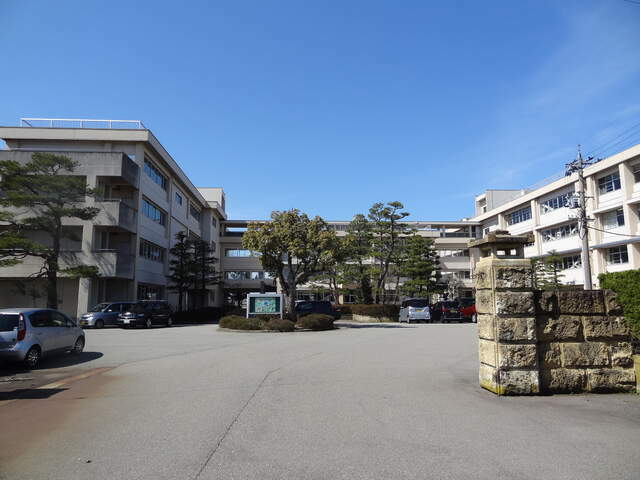 中学校 寺井
